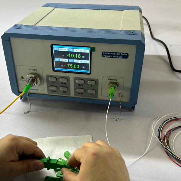 Оптический  сплиттер разветвитель PLC 1x2,4,8,16 SC/APC 0,9 мм 1.5м