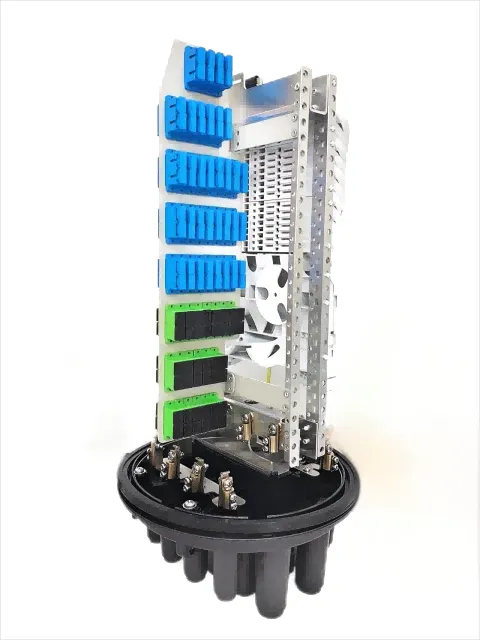 Муфта для оптического кабеляFOSC-400 A16 144F (1 овальный порт, 16 круглых портов) с 50 дуплексными адаптерами